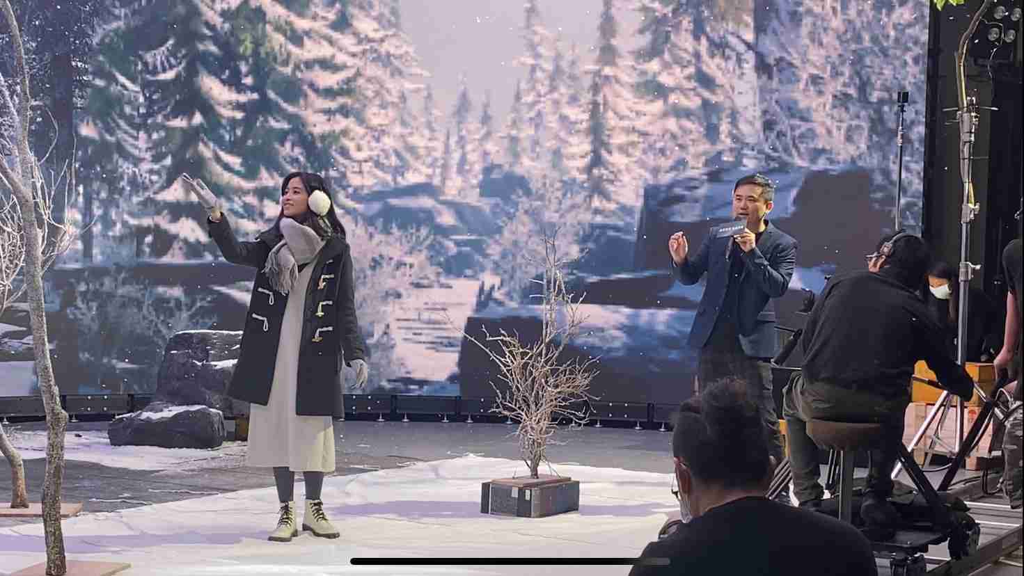 龙门国际以ALED先进显屏技术，，，，与金马奖视觉特效团队“再现影像”携手合作打造LED虚拟摄影棚，，，提供沉浸式表演体验，，，，并精简拍摄成本与时间